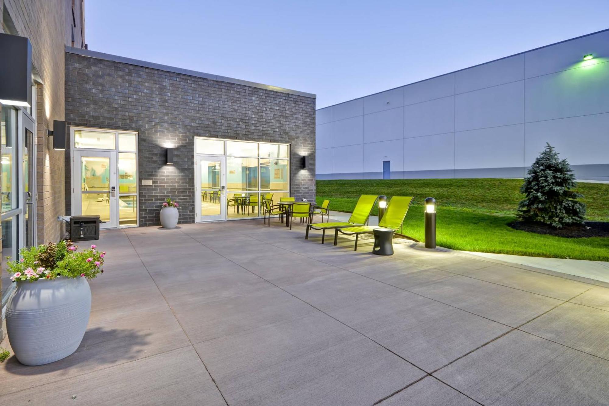 Springhill Suites By Marriott Cincinnati Blue Ash Esterno foto