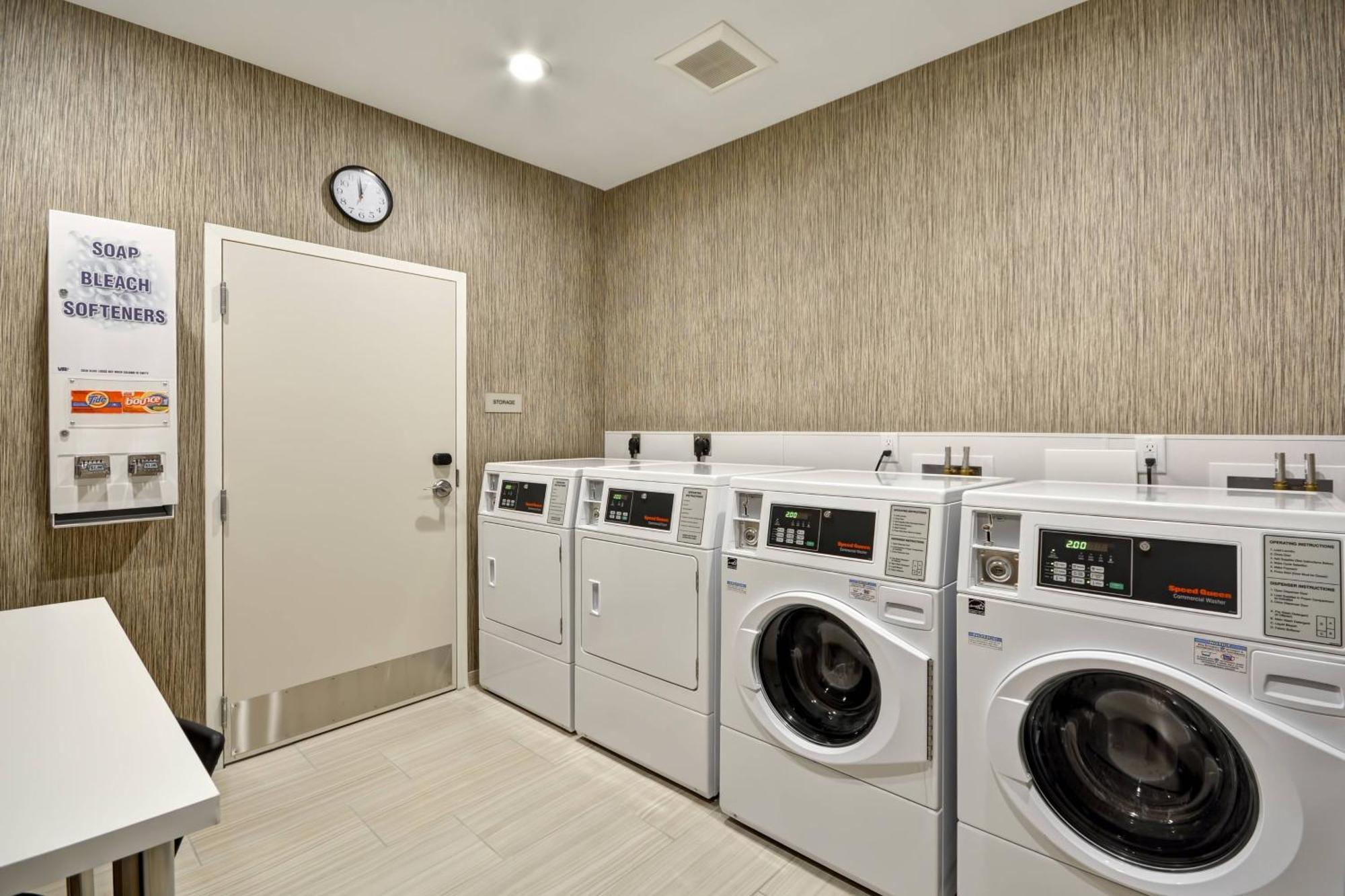 Springhill Suites By Marriott Cincinnati Blue Ash Esterno foto