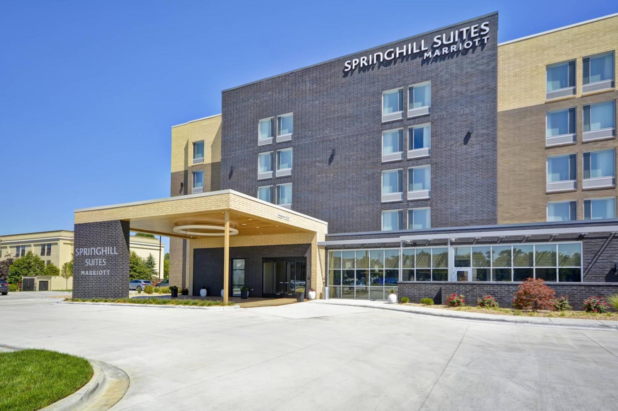 Springhill Suites By Marriott Cincinnati Blue Ash Esterno foto